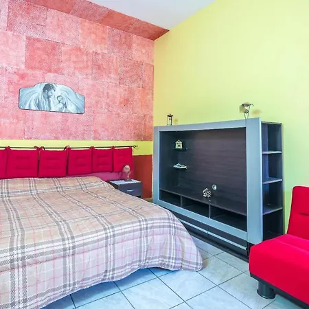 Giggiotto Rosso Sopra Apartament